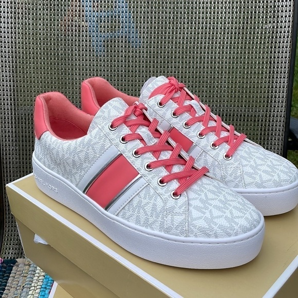 Michael Kors Poppy stripe lace up sneaker shoes bright white grapefruit color - Picture 14 of 14